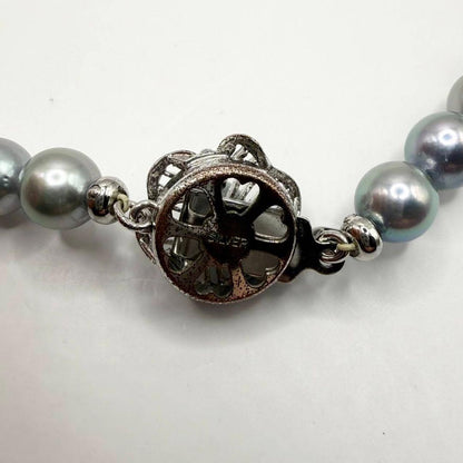 Honmon Pearl Akoya pearl necklace with silver engraving in metallic gray, length 42 cm
