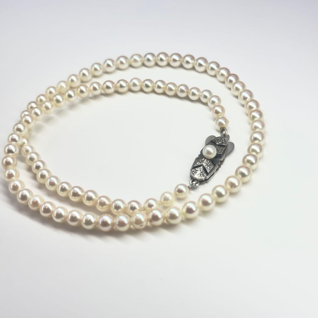 Mikimoto Baby Pearl Necklace with 3.8-4.5mm pearls measuring about 36cm in length weighing 10.9g