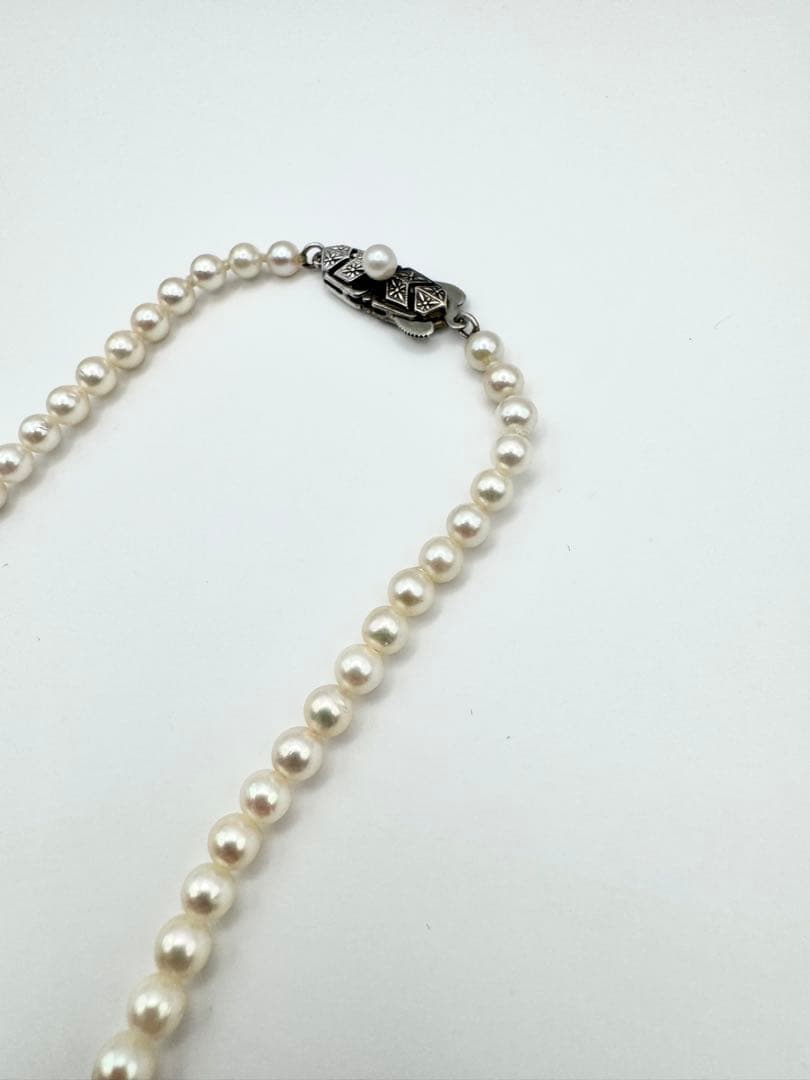 Mikimoto Baby Pearl Necklace with 3.8-4.5mm pearls measuring about 36cm in length weighing 10.9g