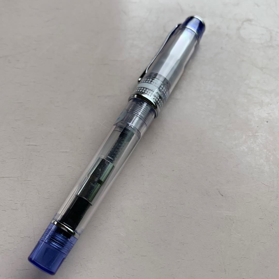 Pilot Prella fountain pen in transparent blue with fine nib and Converter 50 from the Colorful Aoi series