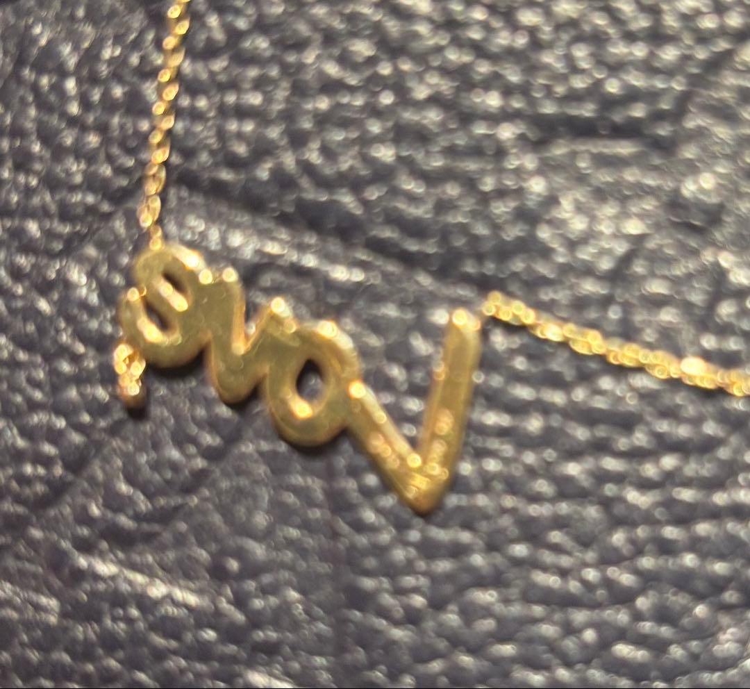 Agat K10 LOVE Necklace with a pointed 0.01 carat diamond and adjustable two-stage chain