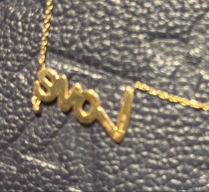 Agat K10 LOVE Necklace with a pointed 0.01 carat diamond and adjustable two-stage chain