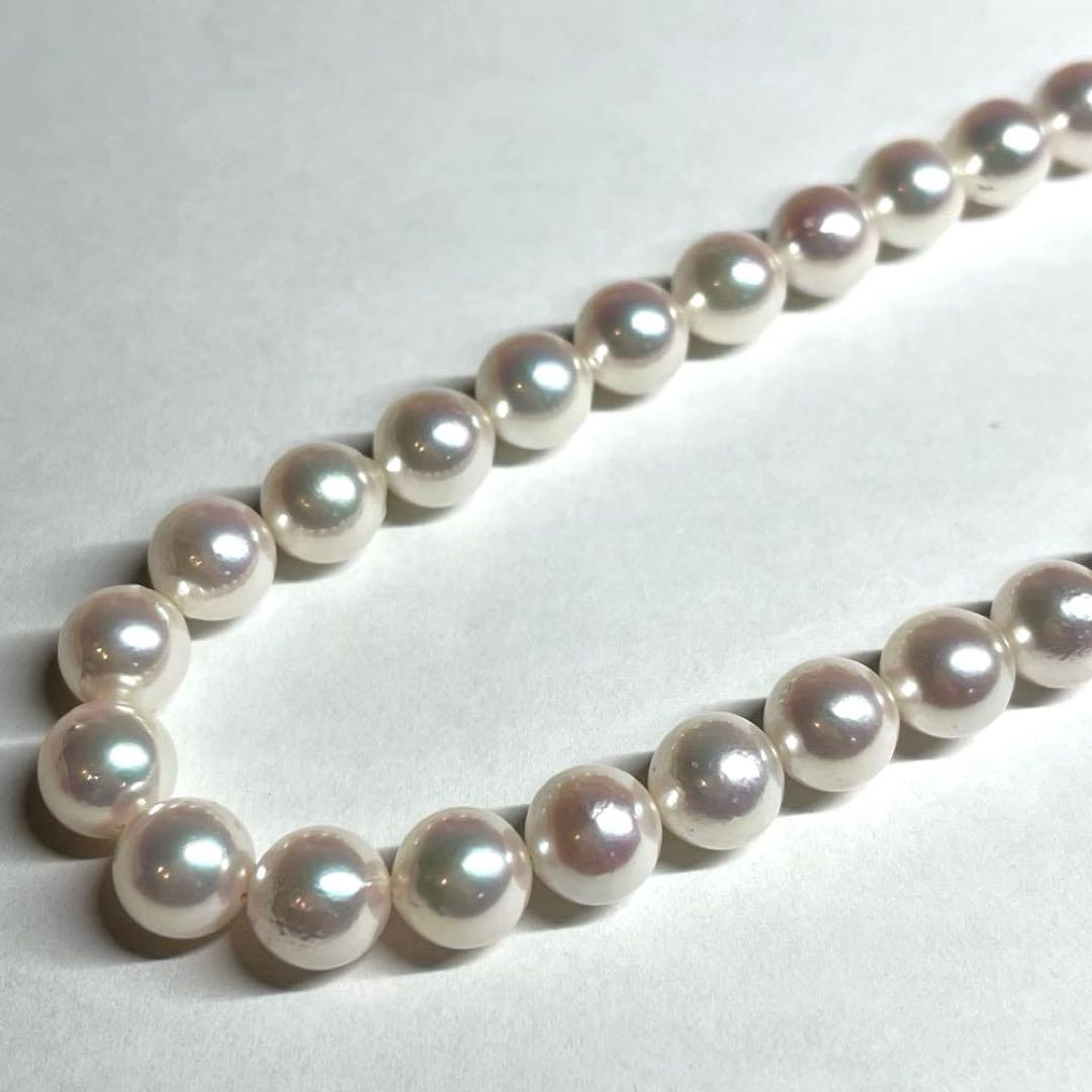 Aurora Hanadama Grade Akoya Pearl Necklace 8-8.5mm pearls with silver clasp displayed with paulownia box