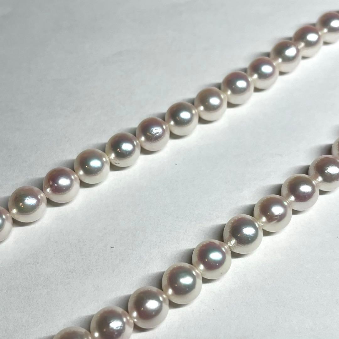 Aurora Hanadama Grade Akoya Pearl Necklace 8-8.5mm pearls with silver clasp displayed with paulownia box