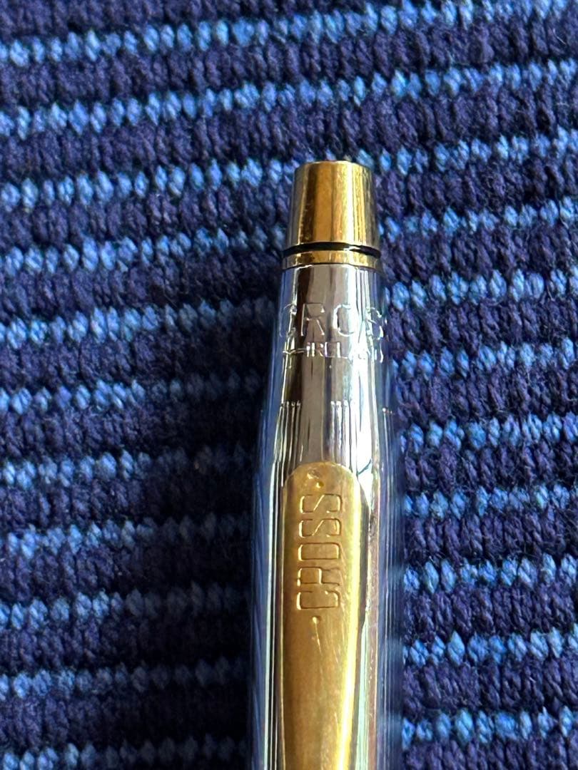 Vintage Cross ballpoint pen Classic Century Medalist from the 1970s with gold trim and black barrel