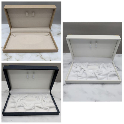 Kuro Akoya genuine pearl necklace with white 7-7.5mm pearls and silver clasp, 42.7cm length
