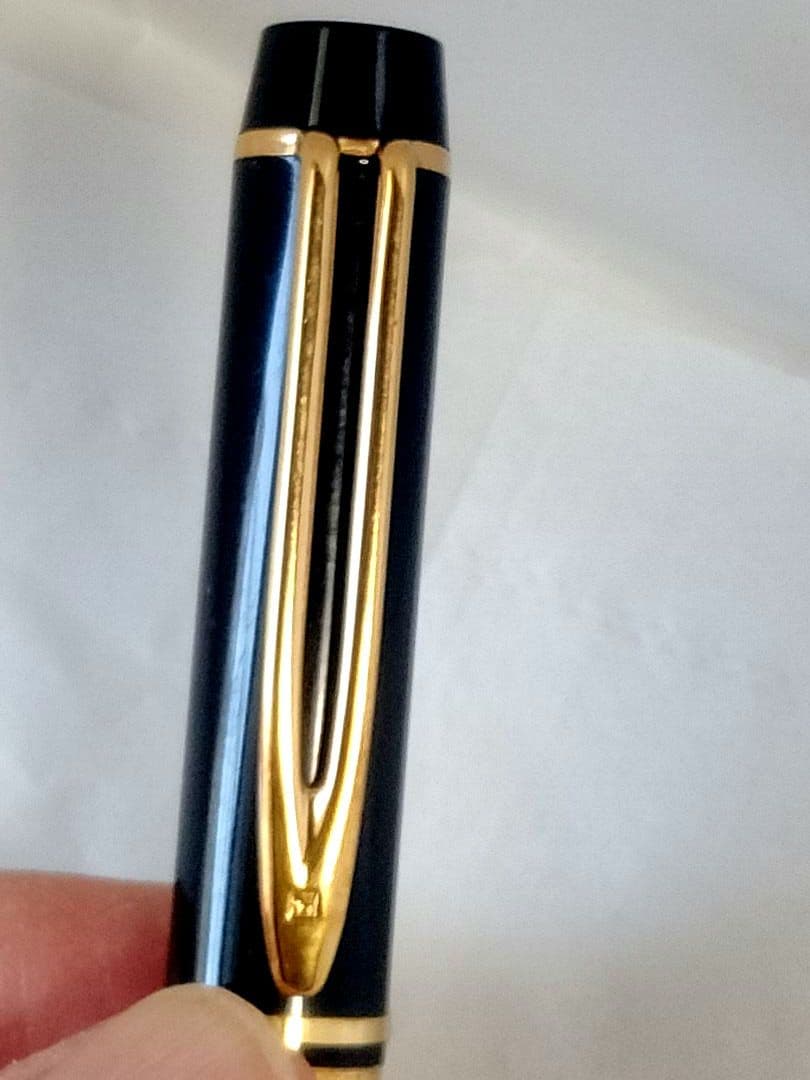 Waterman ballpoint pen in classic design with shiny metal finish and no major scratches