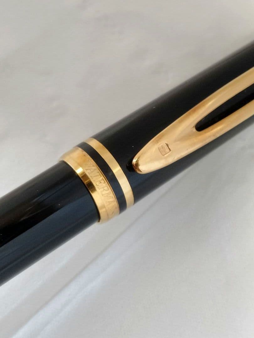 Waterman ballpoint pen in classic design with shiny metal finish and no major scratches