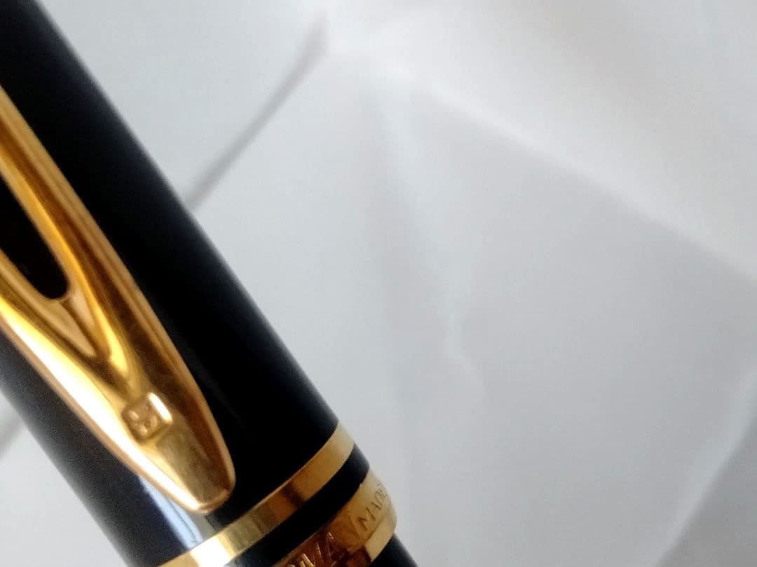 Waterman ballpoint pen in classic design with shiny metal finish and no major scratches