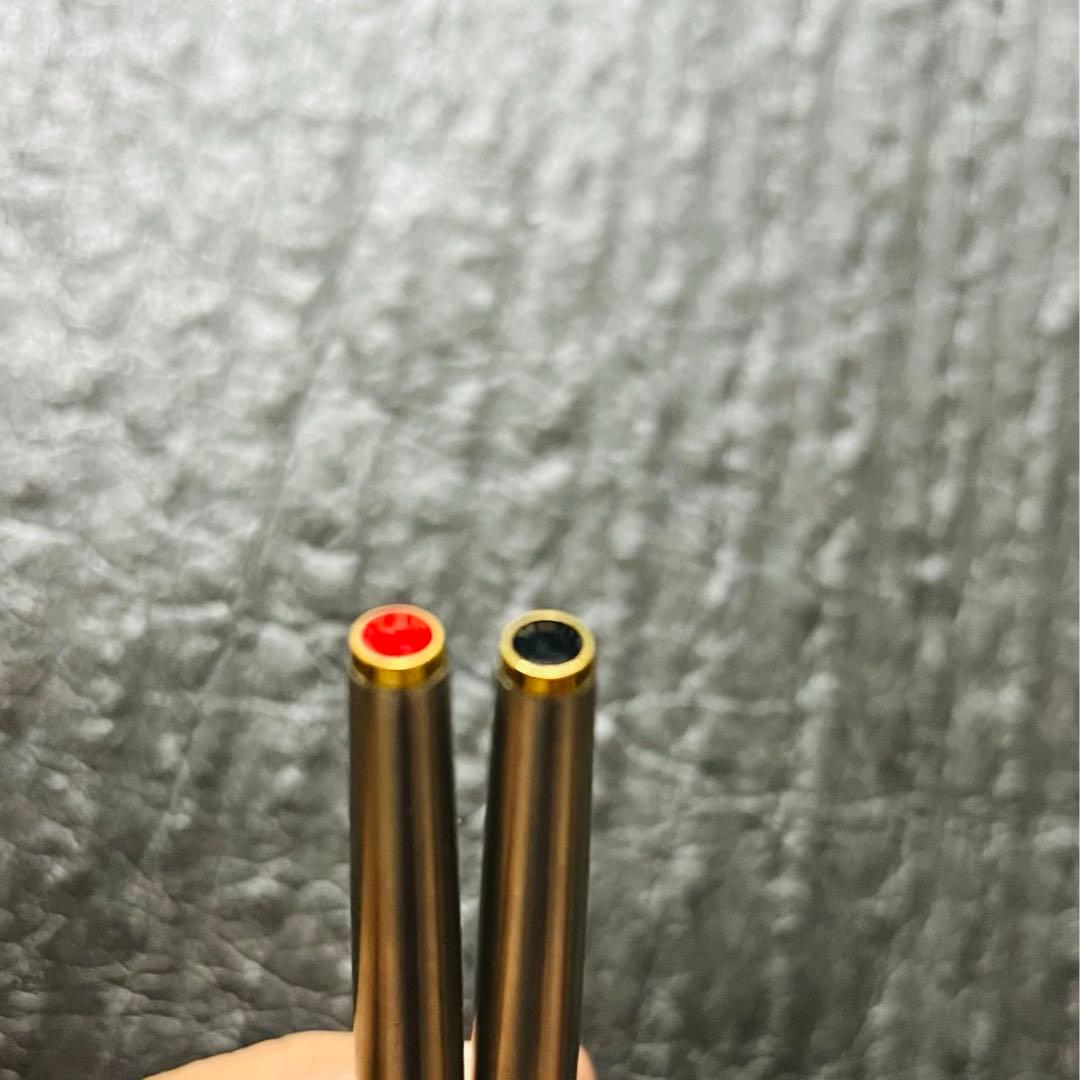 Two Pilot 14K U Fountain Pens from 1974 with fine nib size shown side by side