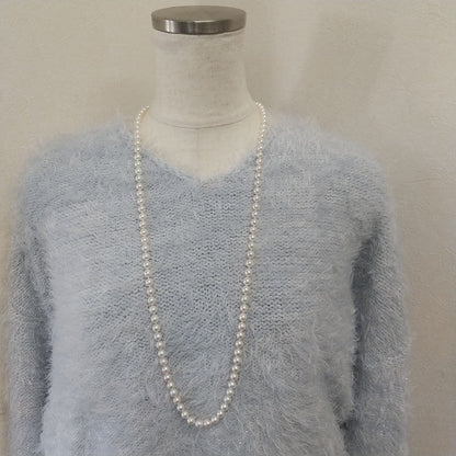 Akoya pearl long necklace with two strands of round 6.5-7 mm pearls measuring 85 cm