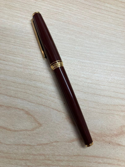 Pilot K18 F fountain pen with red brown barrel and name engraving, discontinued rare item