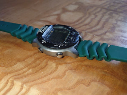 SEIKO SCUBA Diver's 200m Digital Men's Watch — Japanese