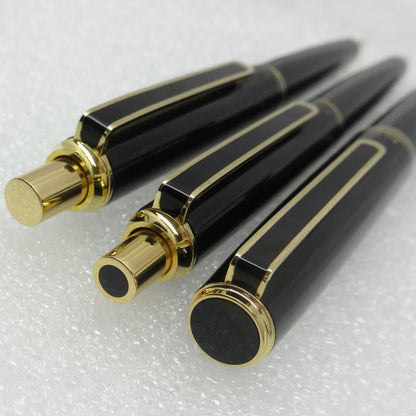 Pilot 14K fountain pen with fine nib, black ballpoint pen, and 0.5mm mechanical pencil in a set