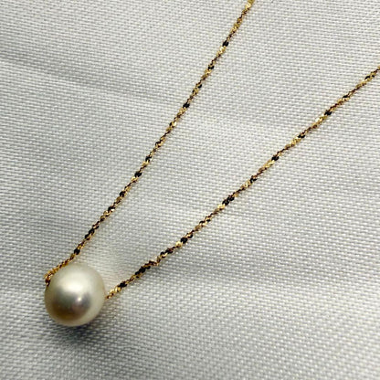 K18 750 Akoya Pearl Necklace with 6.6mm pearls on a 39cm gold chain