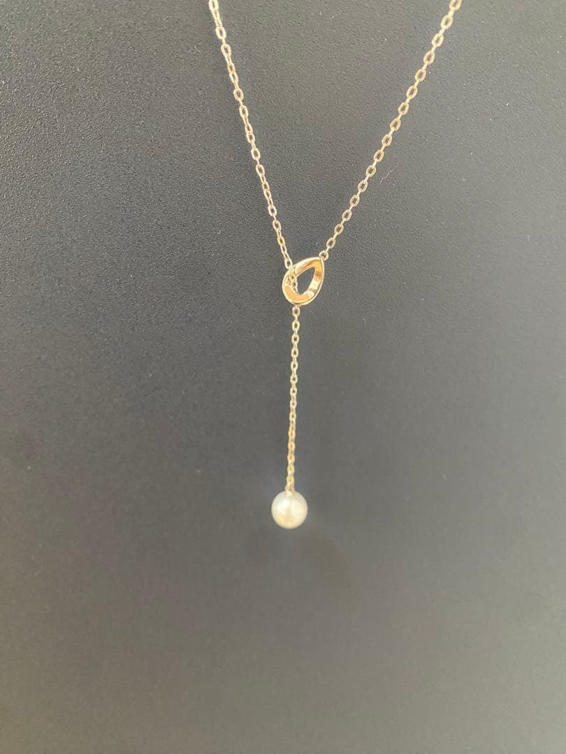 Mikimoto Silver 925 Y-shaped pendant necklace with fine chain and elegant design