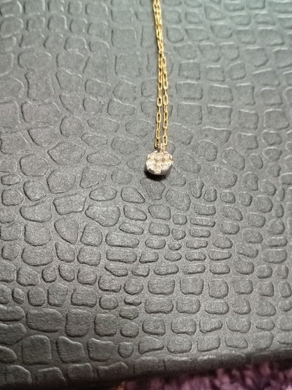 Agete Diamond Necklace Gold Chain made of 18 karat gold with delicate scattered small diamonds design