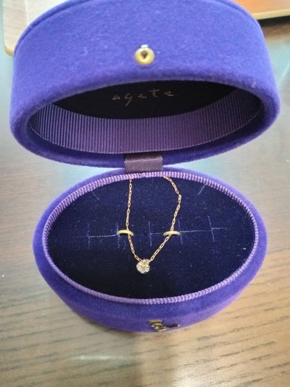 Agete Diamond Necklace Gold Chain made of 18 karat gold with delicate scattered small diamonds design