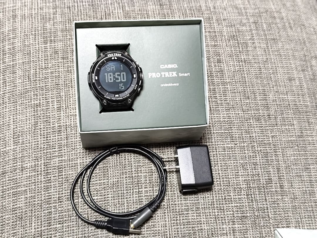 CASIO WSD-F20 Digital Men's Watch — Japanese