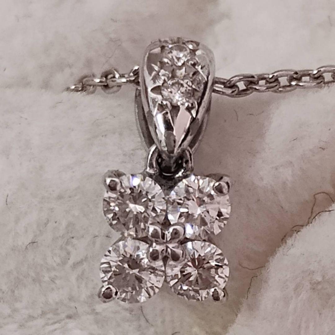 Takashi Platinum Diamond Necklace with 0.31 carat diamond on a 41.5 cm platinum chain