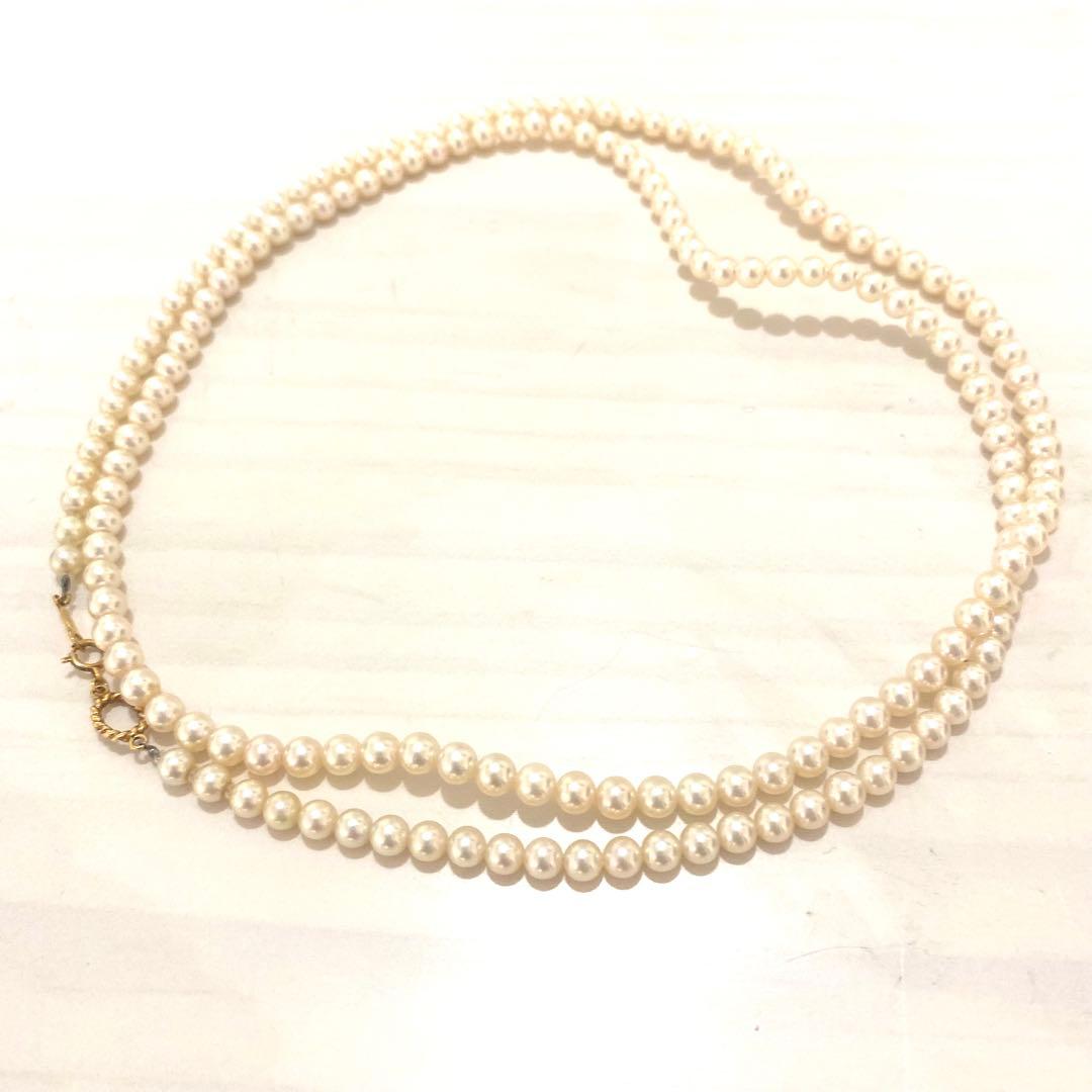 MIKIMOTO K18 gold long necklace with 5mm white pearls, 85cm length, displayed on a white background