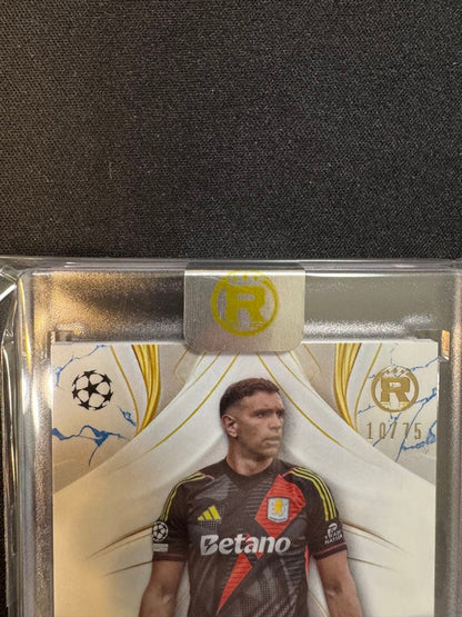 Emiliano Martinez Signed Card — Japanese