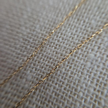 agete K18YG yellow gold basic necklace chain 45cm length displayed on white background