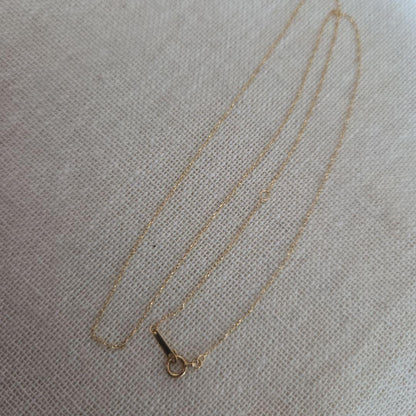 agete K18YG yellow gold basic necklace chain 45cm length displayed on white background