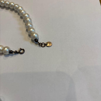 agete Cotton Pearl Long Necklace 116 cm length featuring white pearls and delicate design