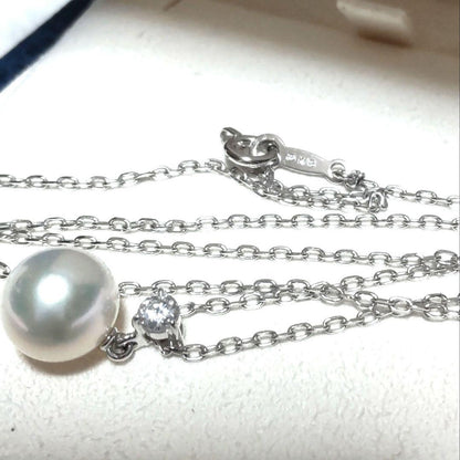 New Mikimoto Akoya Pearl and Diamond Pendant with 8.3 mm pearl and single diamond on 38 cm white gold chain
