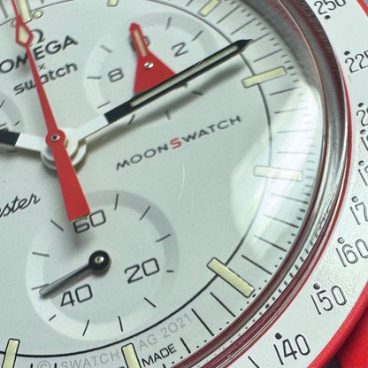 swatch SO33R100C Quartz Men's — Japanese
