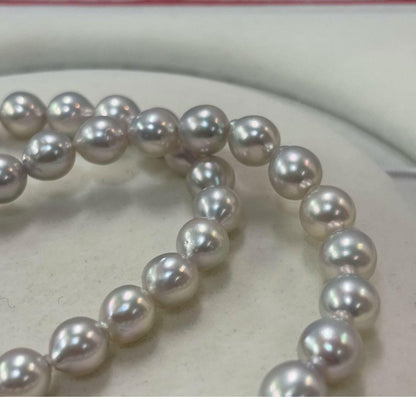 Ise-Shima Ago Bay Akoya pearl necklace with 7-8mm natural uncolored pearls on 41cm silver chain