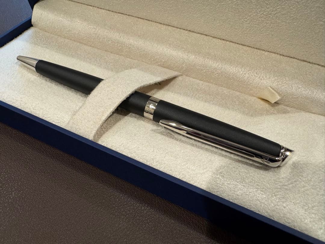 Waterman black metal ballpoint pen shown with its dedicated case, kept in original packaging