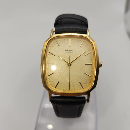 SEIKO Octagon Quartz Men's Watch — Japanese