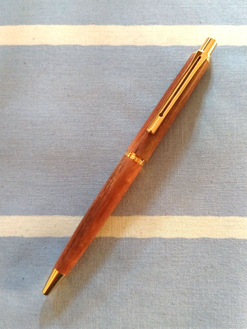 PILOT CUSTOM GRANDEE Maple Wood Ballpoint Pen with wooden body and sleek design