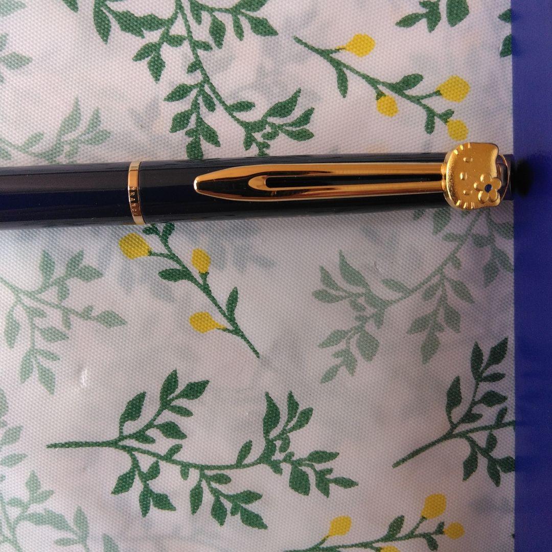 WATERMAN Hello Kitty ballpoint pen in dark blue color with Hello Kitty character design
