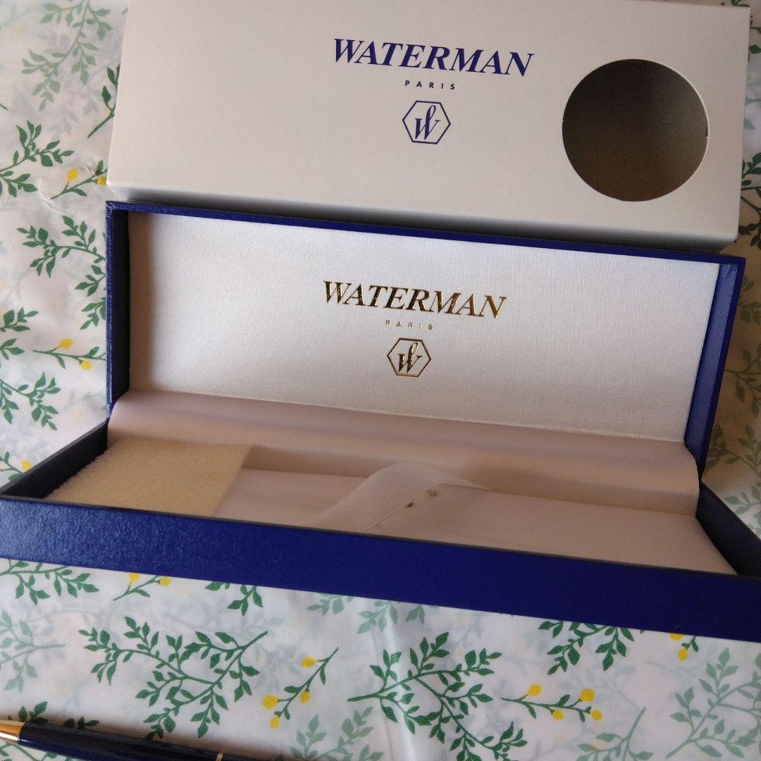 WATERMAN Hello Kitty ballpoint pen in dark blue color with Hello Kitty character design