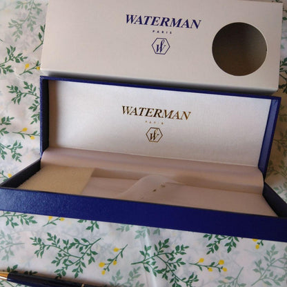 WATERMAN Hello Kitty ballpoint pen in dark blue color with Hello Kitty character design