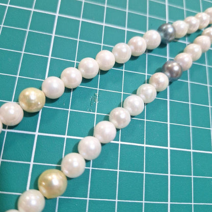 Akoya pearl multicolor necklace 50cm with pearls size 7-9mm and silver clasp with inscription