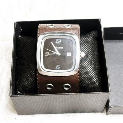 NIXON マッスル GTO Quartz Men's Watch — Japanese