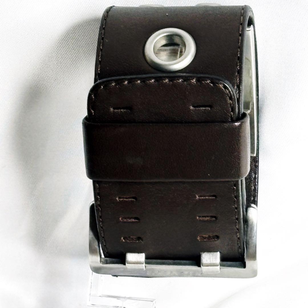 NIXON マッスル GTO Quartz Men's Watch — Japanese