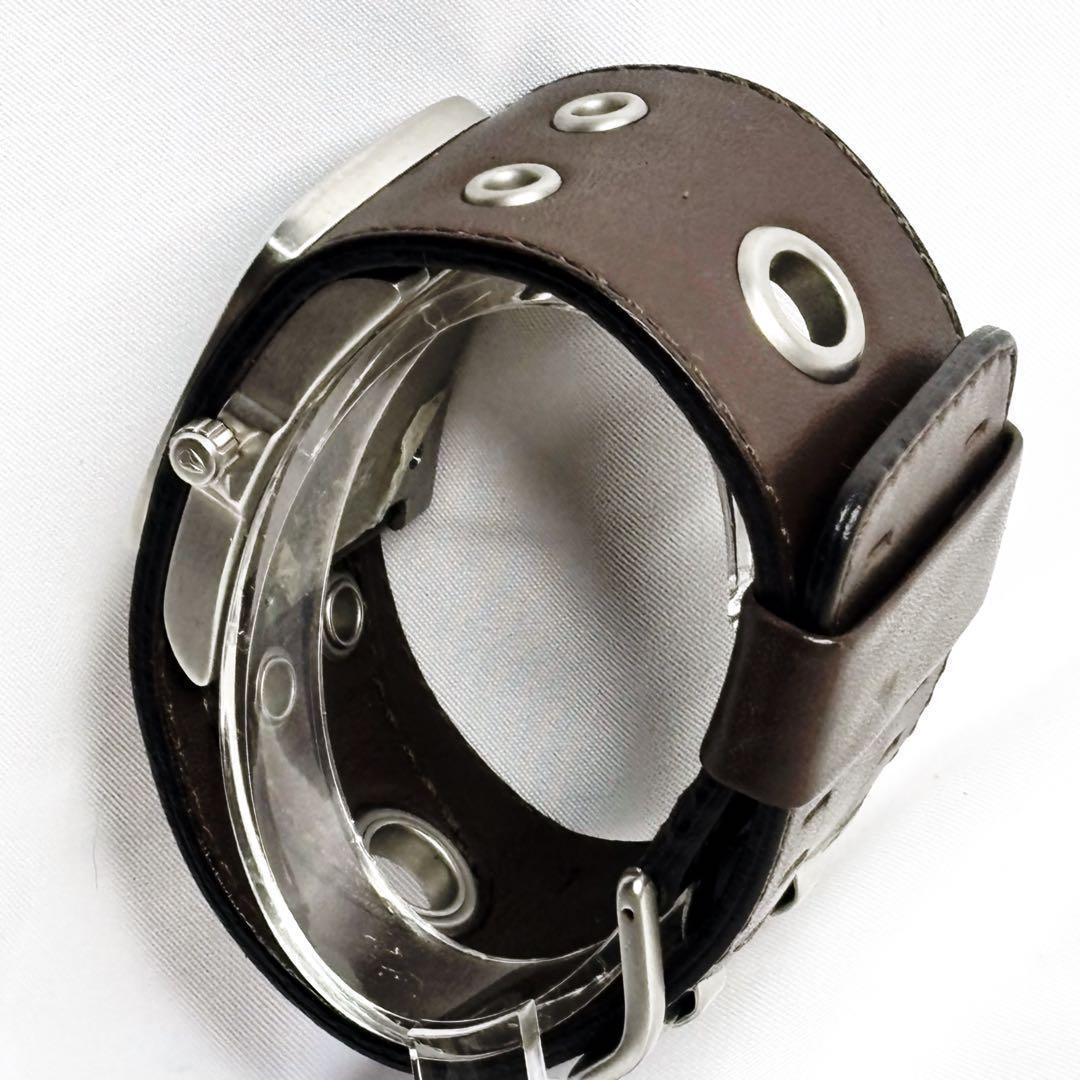 NIXON マッスル GTO Quartz Men's Watch — Japanese