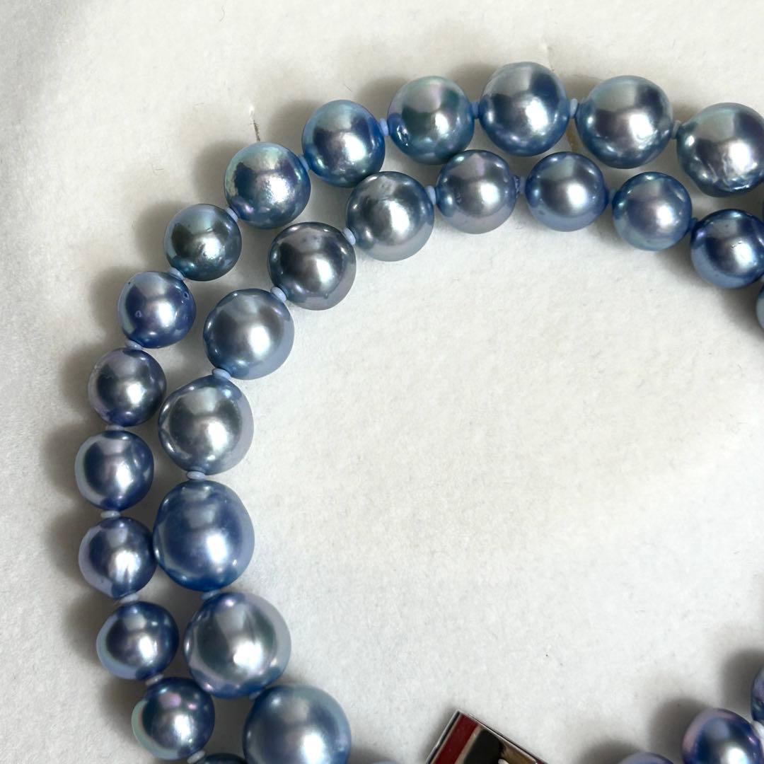 9.5mm Akoya pearl necklace in sky blue with bright luster and silver metal fittings, 43.5cm long weighing 42g