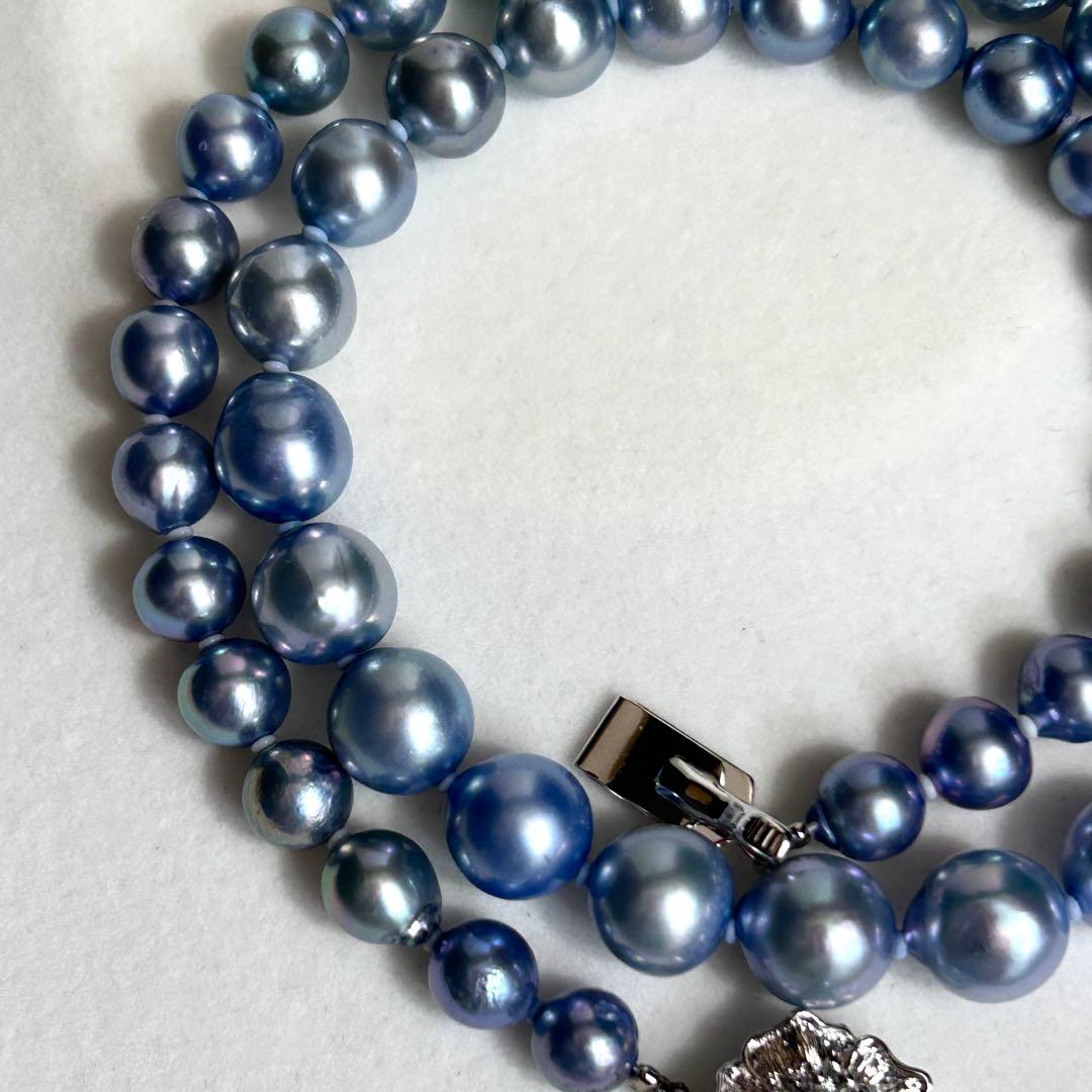 9.5mm Akoya pearl necklace in sky blue with bright luster and silver metal fittings, 43.5cm long weighing 42g