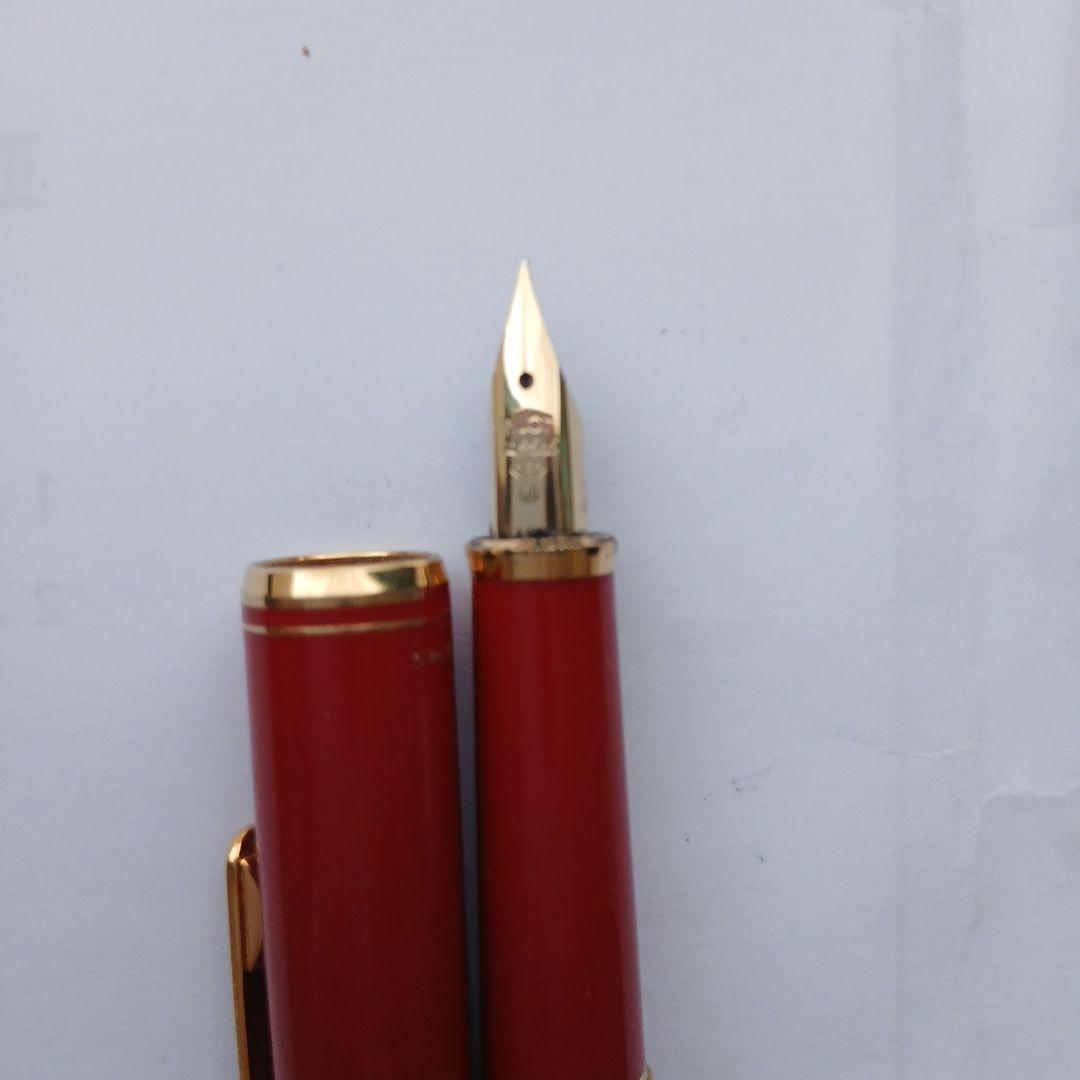 Used PILOT Fountain Pen with red body, gold trim, and gold color pen tip