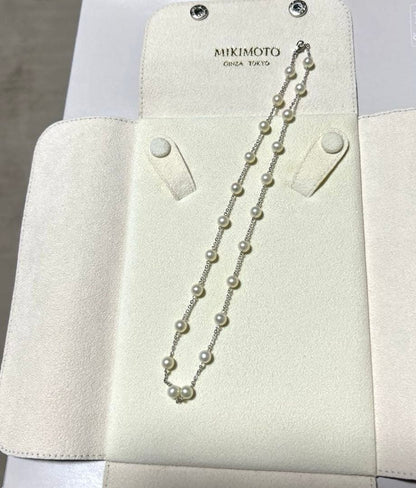 MIKIMOTO K18 white gold necklace with 22 pearls, 6mm each, total length 41cm