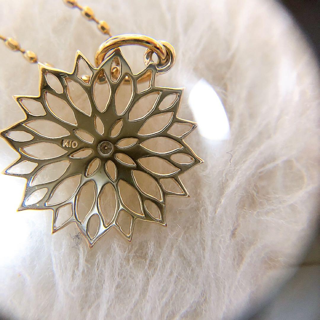 Agete K10 hollow gold necklace with flower motif and adjustable ball-slider clasp