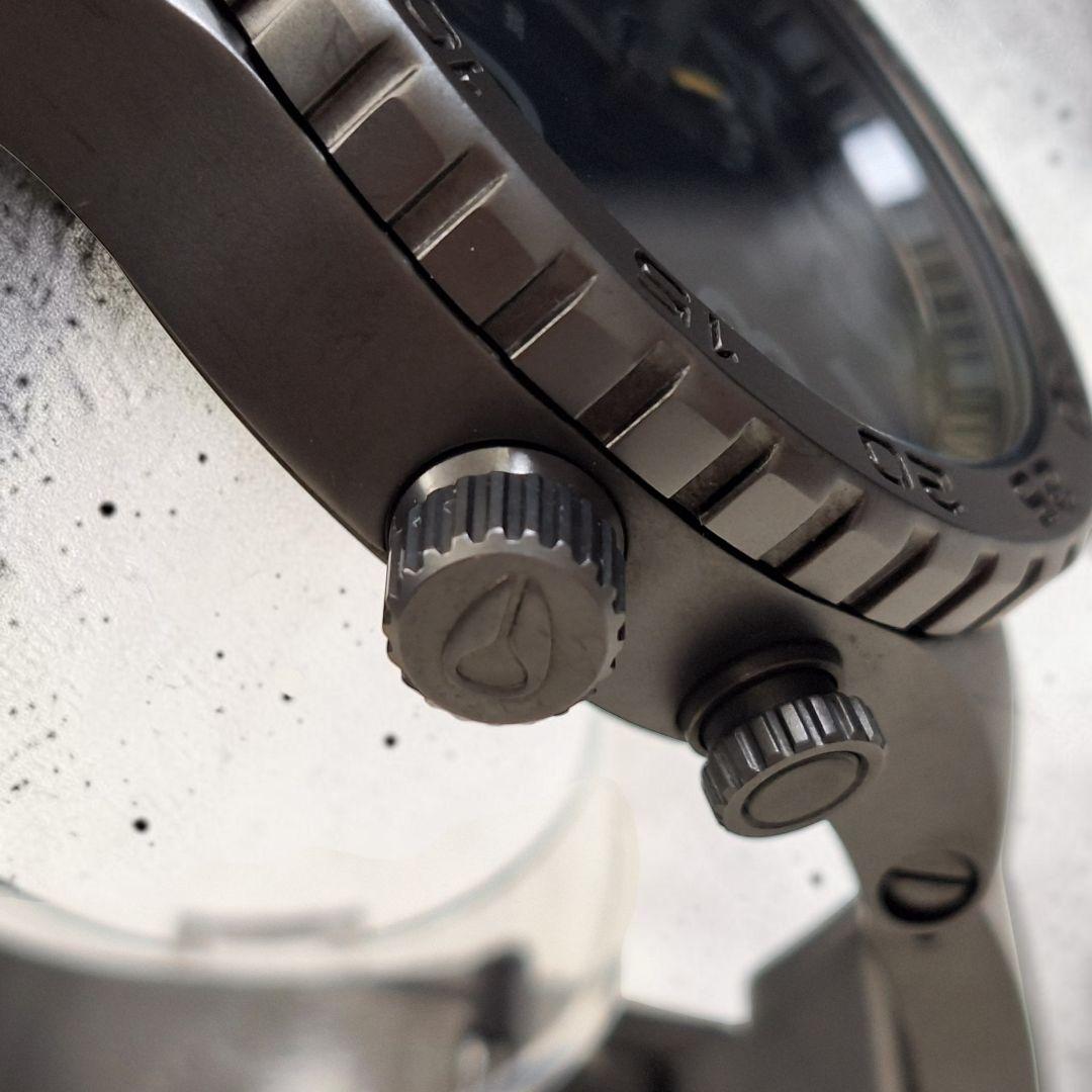 NIXON 51-30 Quartz Men's Watch — Japanese
