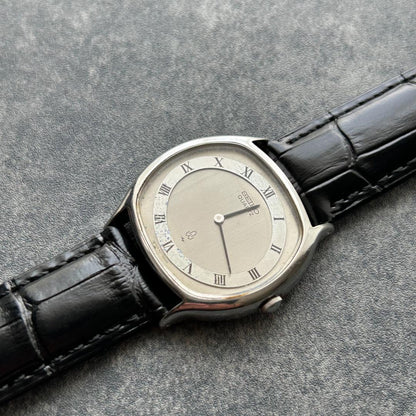 SEIKO 70sSEIKO Roman Silver Quartz Men's Watch — Japanese