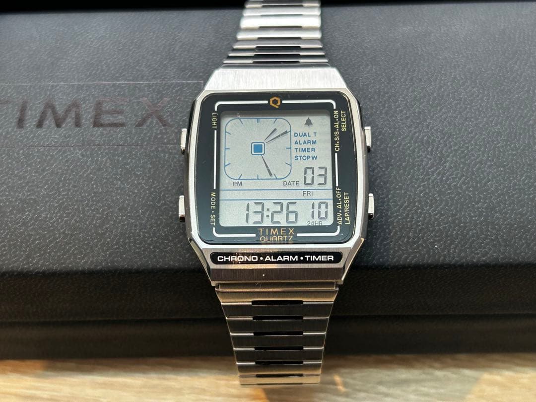 TIMEX Q デジタルクロノグラフ Reissue Digital Men's Watch — Japanese